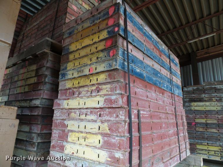 image for item DF7091 Simpson concrete forms